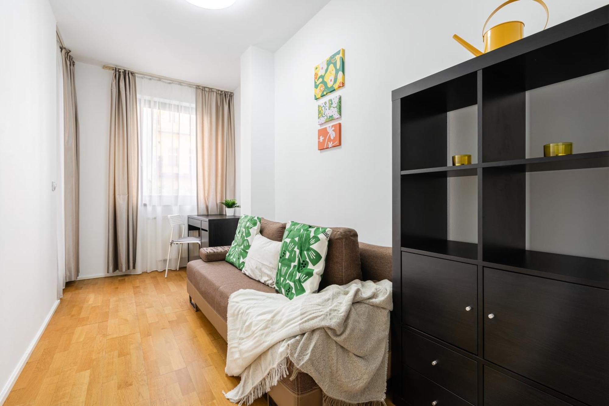 Of Serenity - 2 Bdr, Free Parking And Terrace Budapesta