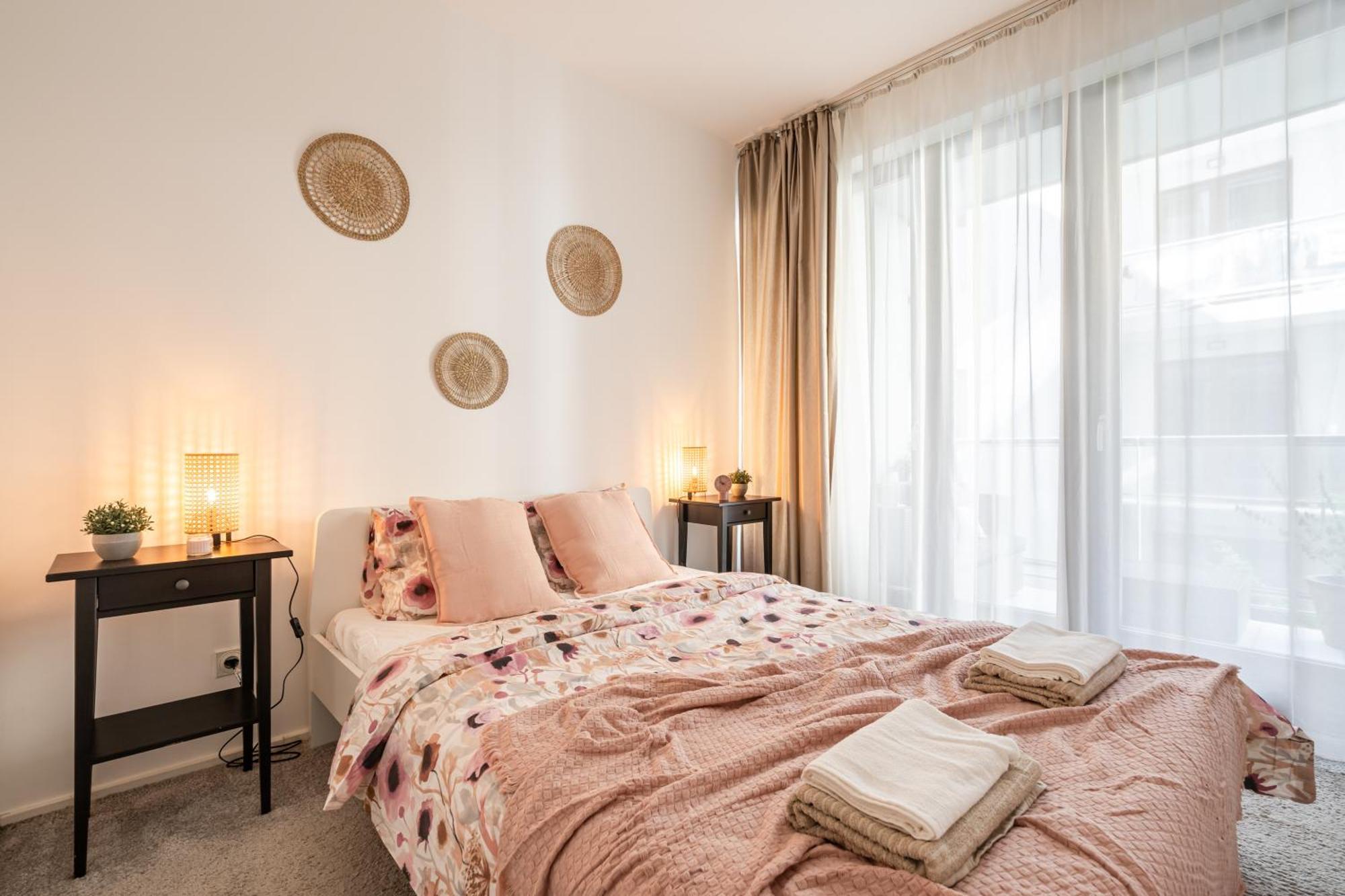 Appartamento Of Serenity - 2 Bdr, Free Parking And Terrace *