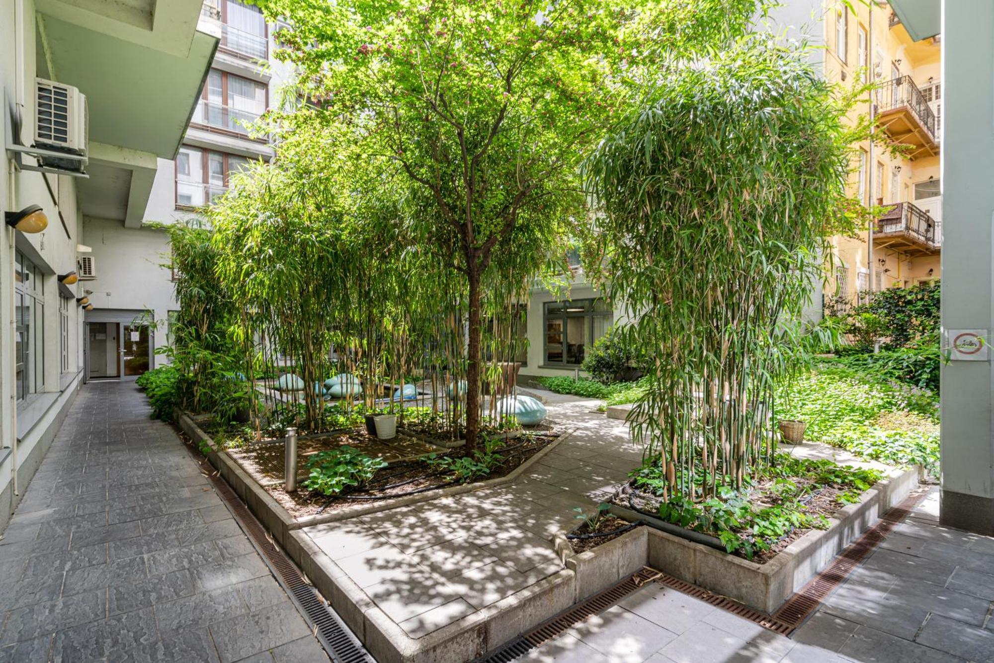 Appartamento Of Serenity - 2 Bdr, Free Parking And Terrace Budapest